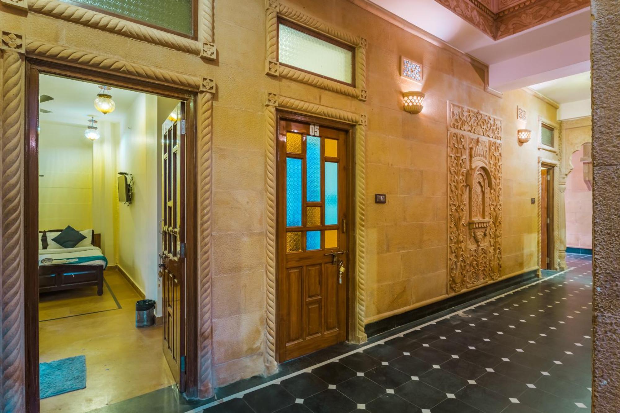 Tripli Hotels Prithvi Palace Джайсалмер Екстериор снимка